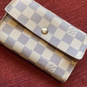 Authentic Louis Vuitton Portefeuille Sarah Wallet